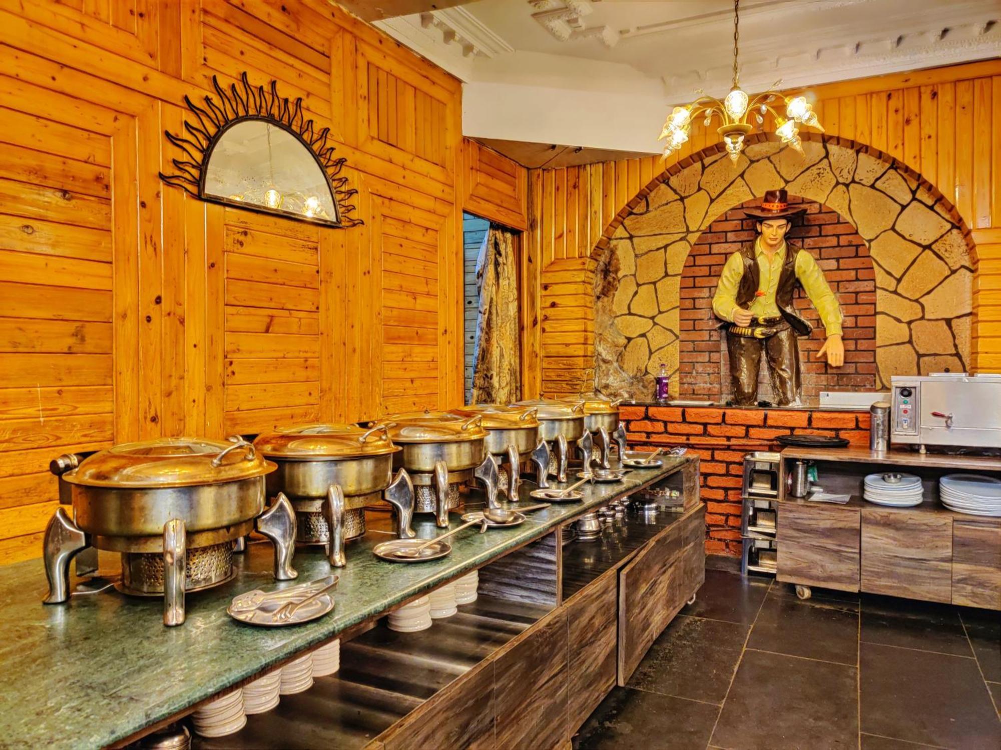 Hotel Pratap Heritage Mahābaleshwar Екстериор снимка
